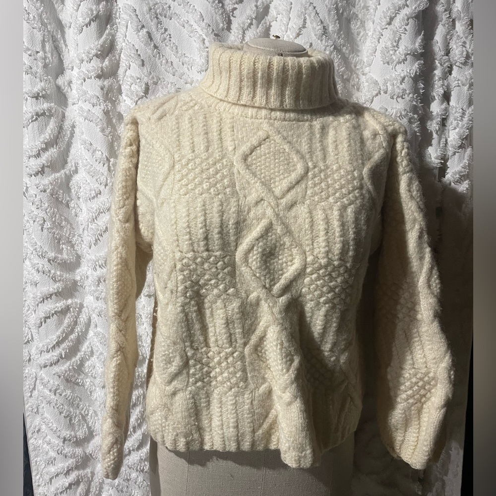Vintage dean’s sweater